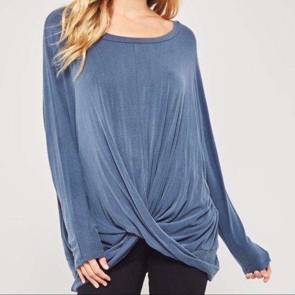 🆕5⭐️Best Seller Dolman Sleeve Top - Picture 2 of 6